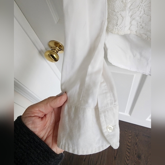 Hollister Floral lace button up shirt. Size Xs Y2K - Picture 6 of 9